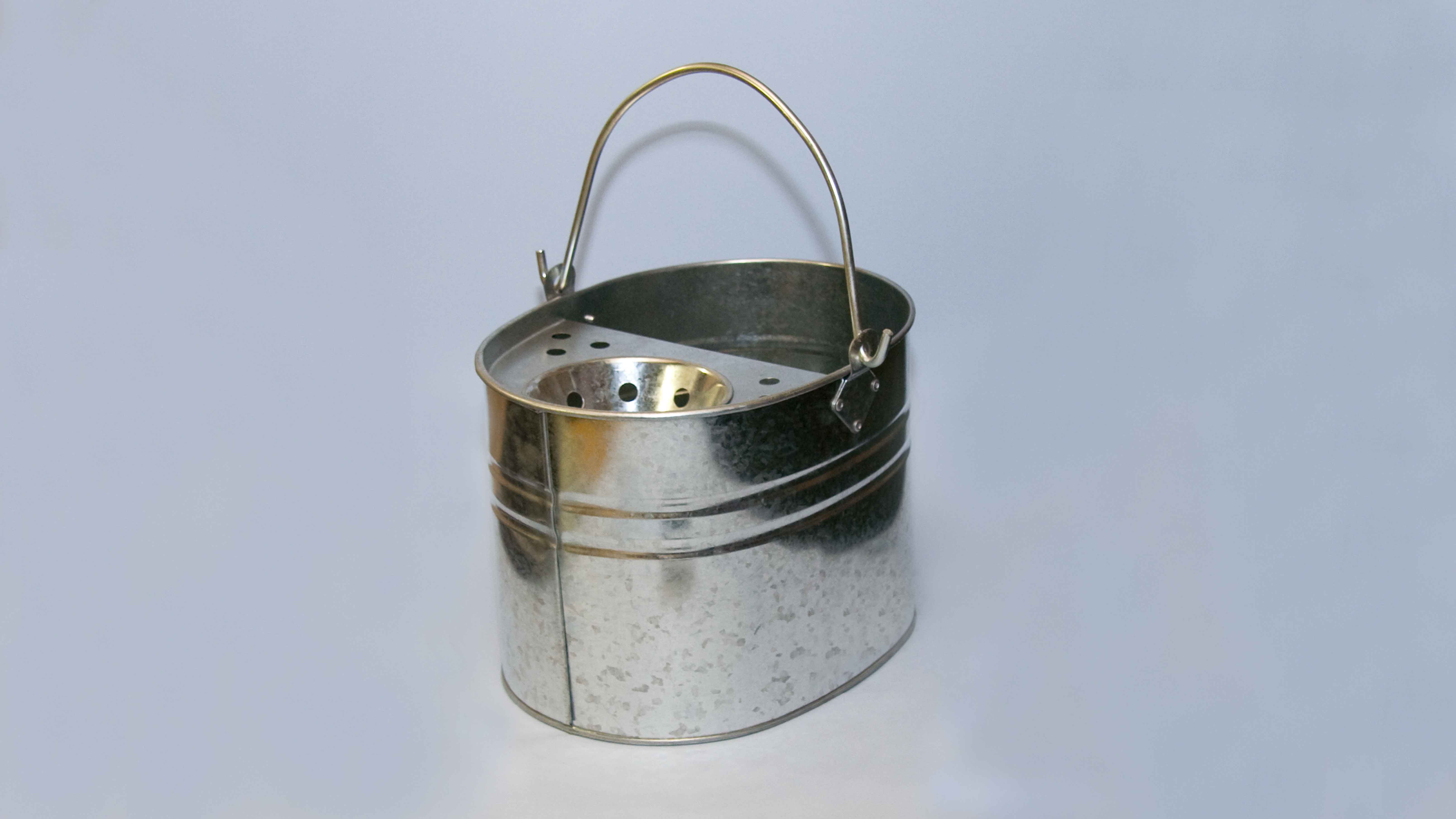 GALVANISED MOP BUCKET 11 LITRES APPROX EA.                         