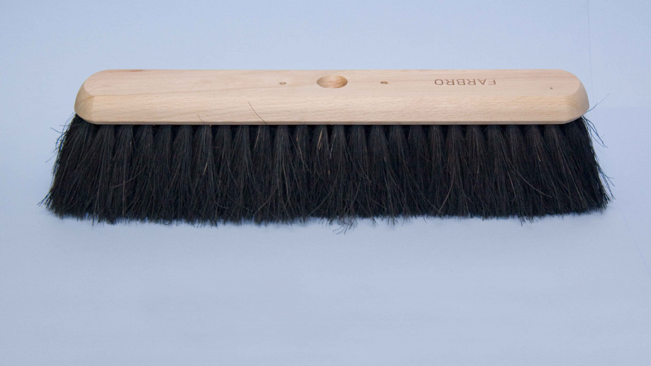 18 46CM FLAT TOP BLACK COCO PLATFORM BROOM EA.