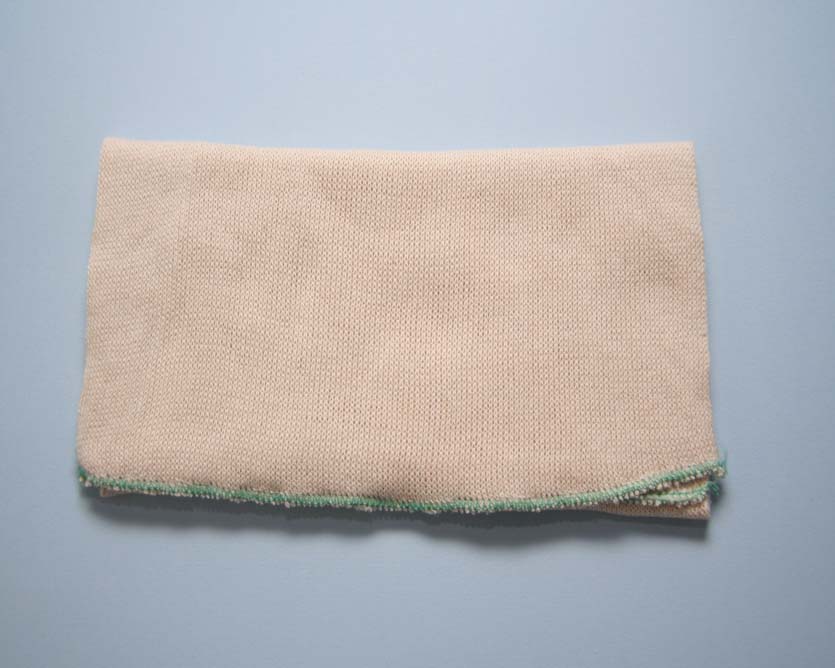 SIZE 20 UN-BLEACHED DISHCLOTH - WHITE EDGE