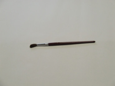 No 8 ARTISTS PAINT BRUSH EA. 