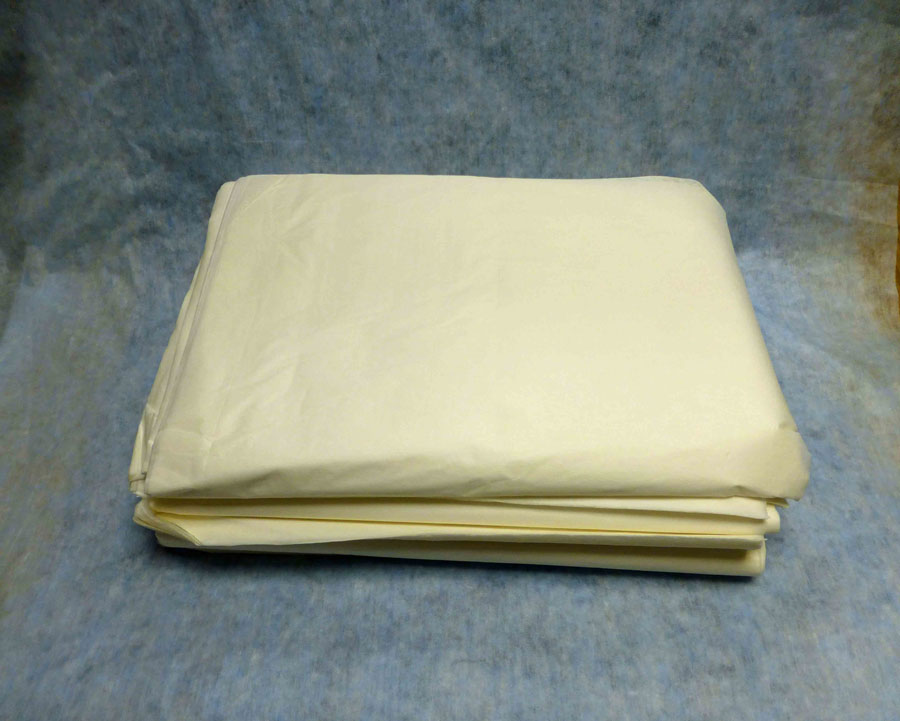 THIN WHITE NON-WOVEN  